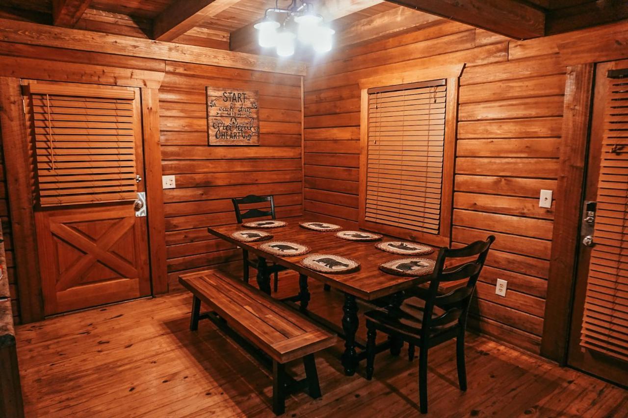 Mama Bear'S Retreat Villa Sevierville Eksteriør billede